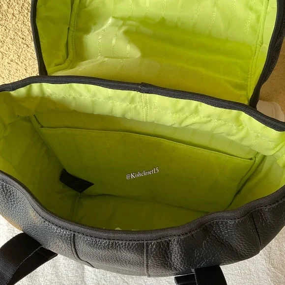 NWOT Lacoste Men's Altitude Genuine Cow Leather Flap Backpack - Picture 14 of 16